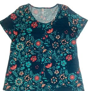 LuLaRoe Classic T